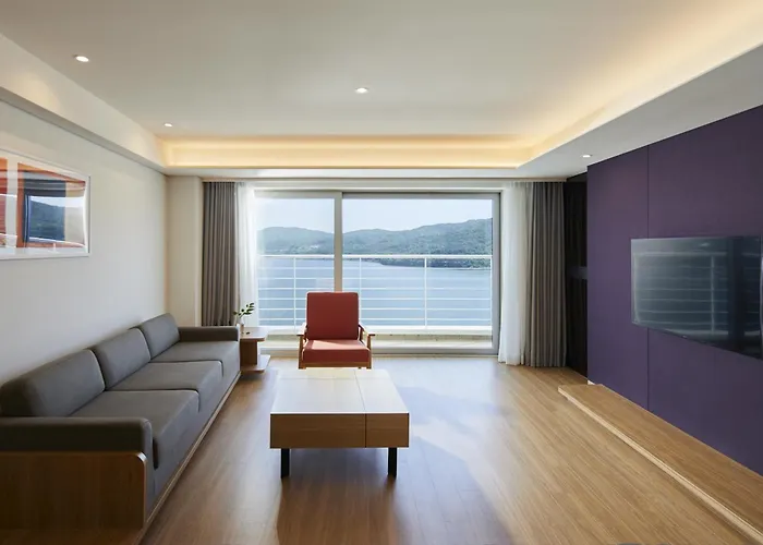 Luxury hotel only: Lahan Select Gyeongju